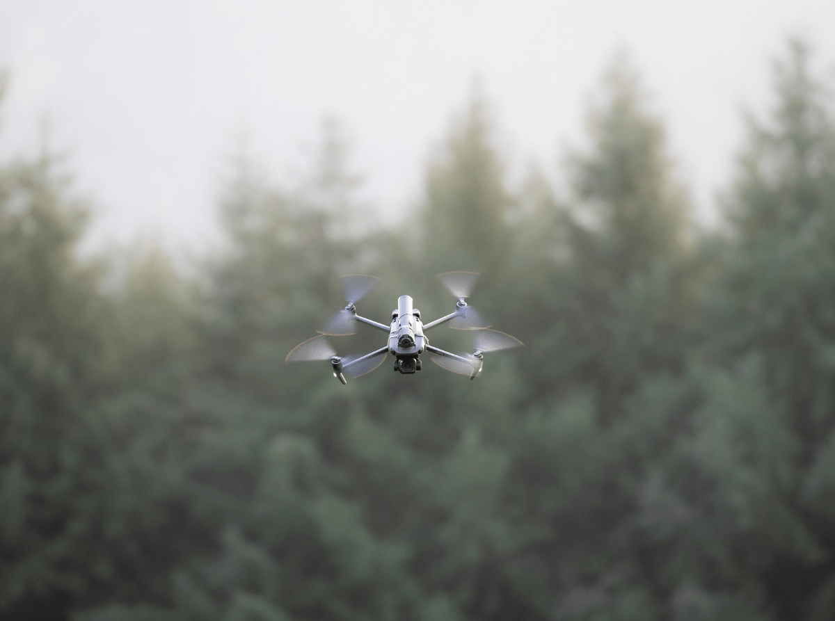 2-4.png Dronavia Kronos Mini – Universal αλεξίπτωτο για drones έως 2 kg – 4