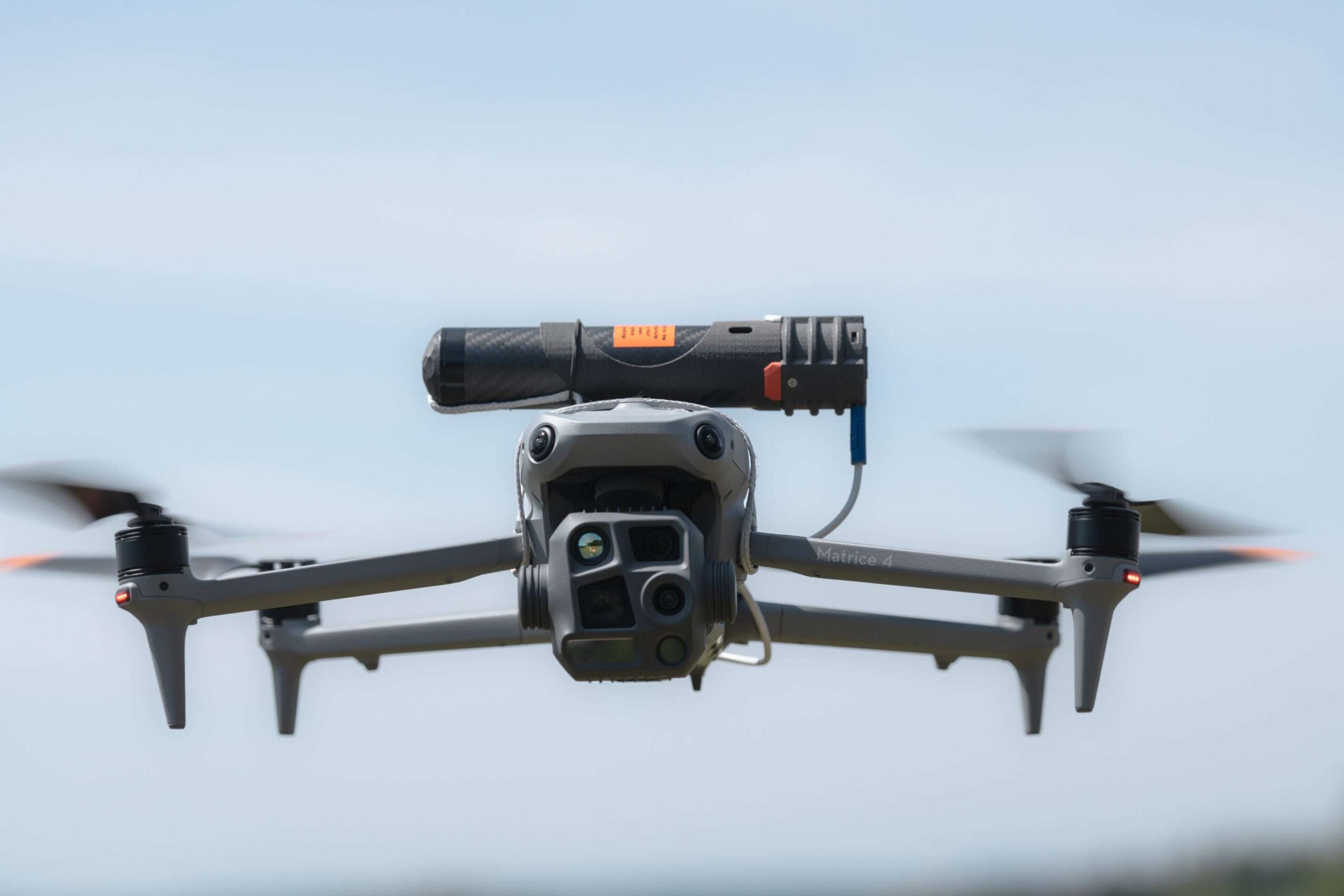 DSC01554-scaled-1.jpg Dronavia Kronos M4 – Σύστημα αλεξίπτωτου για DJI Matrice 4E / 4T – 5